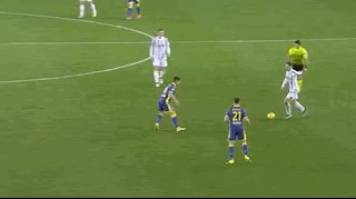 1614474366980029588.gif